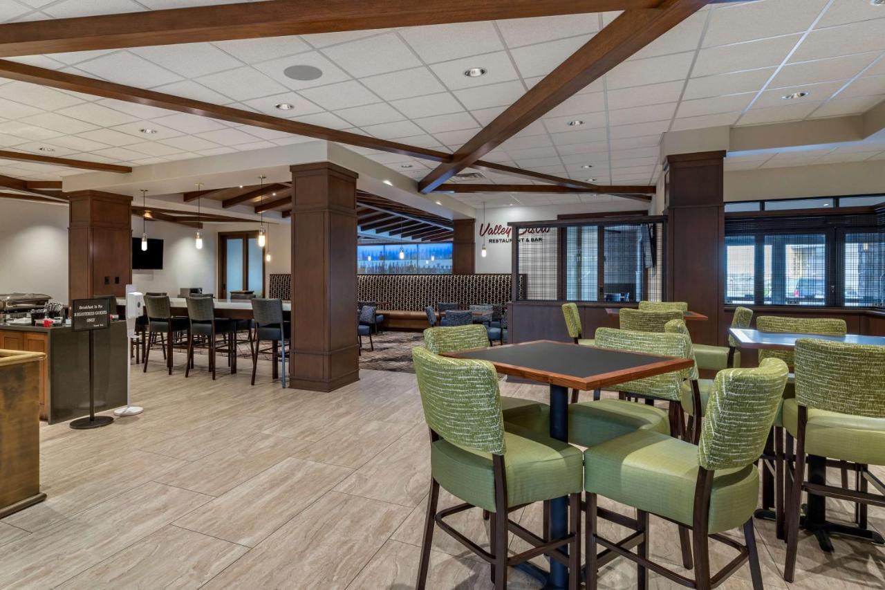 Best Western Premier Pasco Inn And Suites Exteriör bild