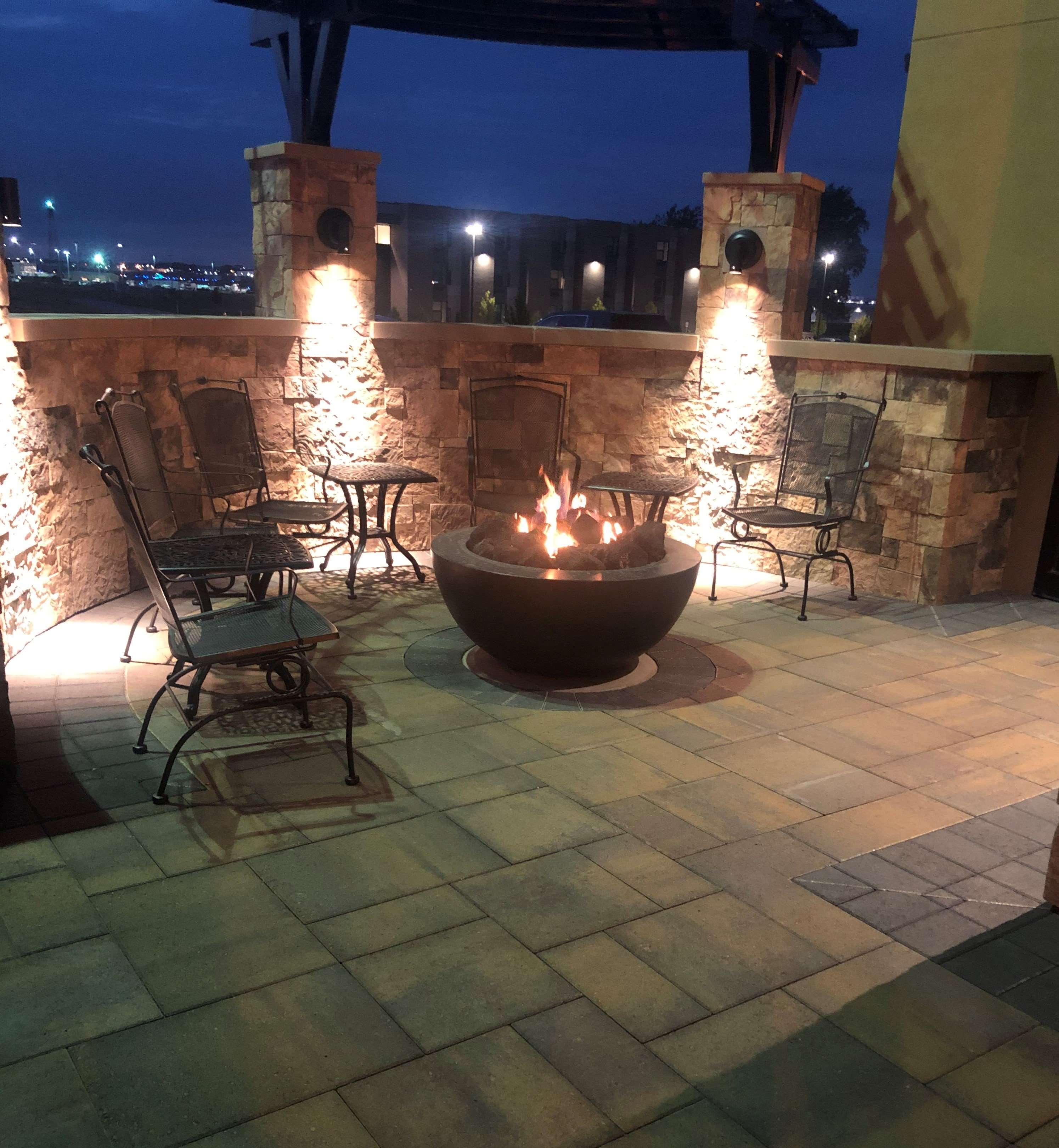 Best Western Premier Pasco Inn And Suites Exteriör bild